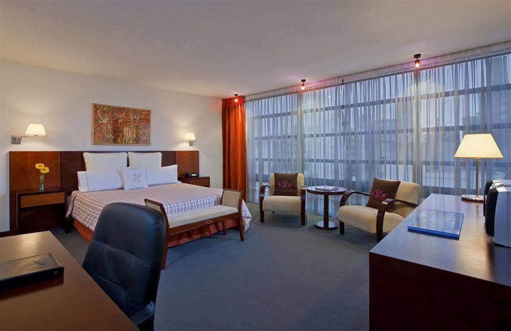 Four Points By Sheraton Montevideo Eksteriør billede